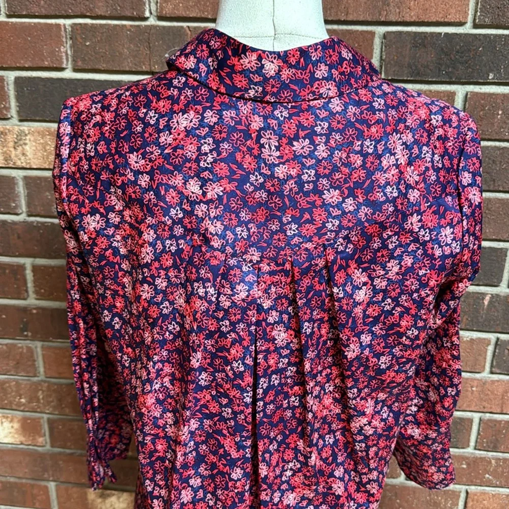 Foxcroft Coral Sunset Floral Button-up Shirt Size 2